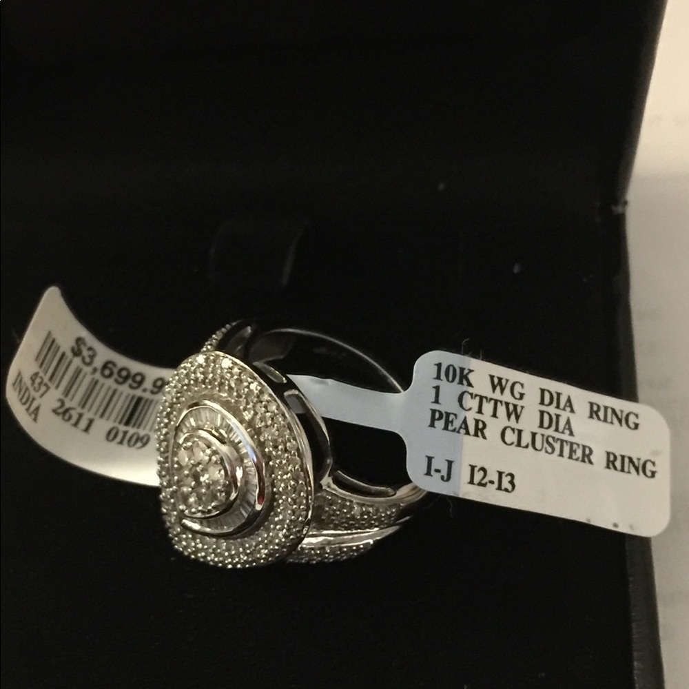 Diamond ring - Picture 2 of 3